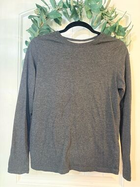 🌿10/$25 • George Long-Sleeve Crewneck Long Sleeve Top